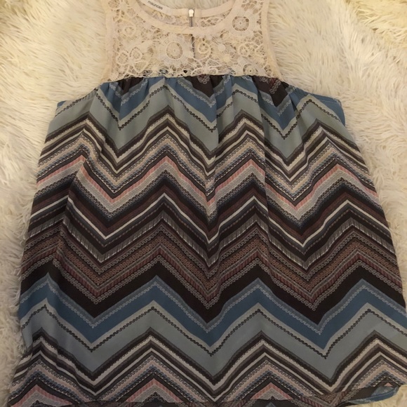 Maurices Summer Striped/ Lace Shirt 🤩 - Picture 5 of 6